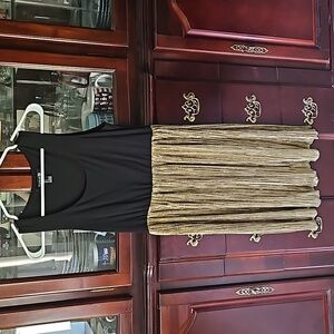 FOREVER 21 MIDI DRESS